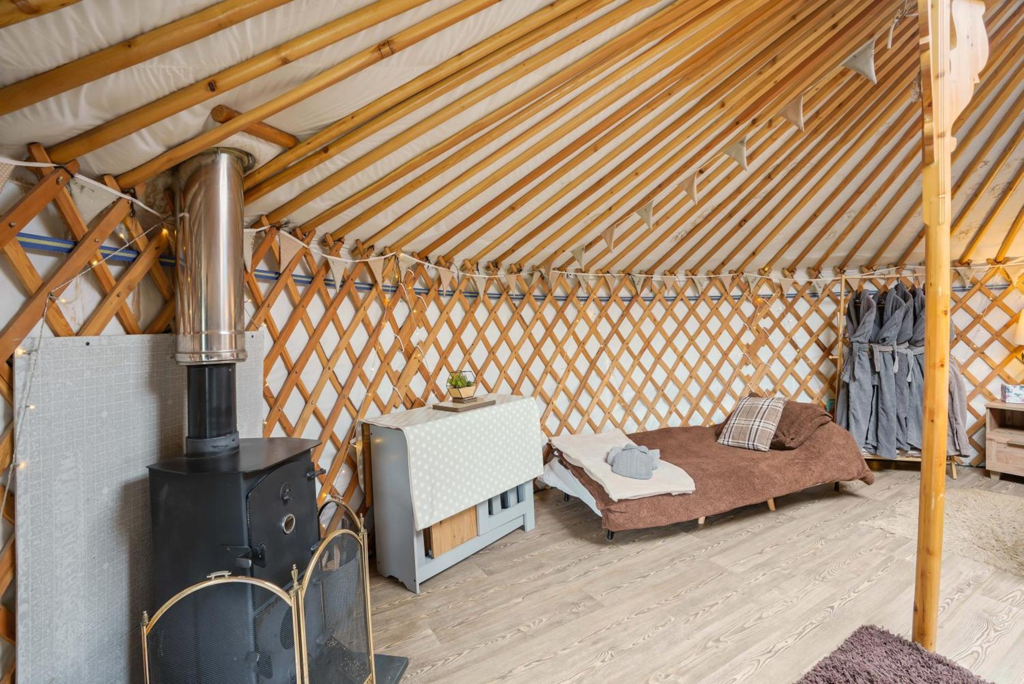 Glamp And Tipple Ltd Ξενοδοχείο Great Ellingham Εξωτερικό φωτογραφία